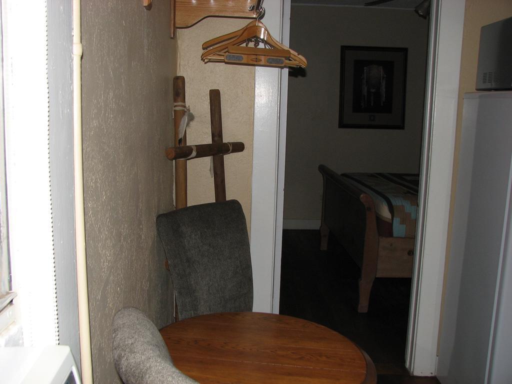 Cottonwood Hotel Rum bild