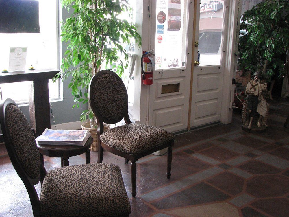 Cottonwood Hotel Exteriör bild
